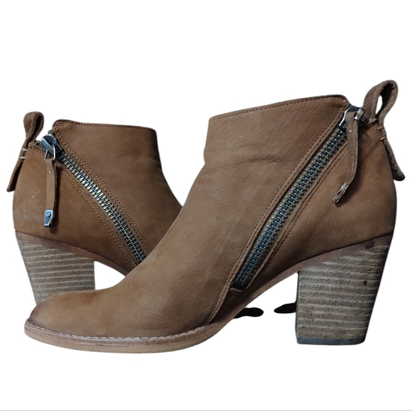Dolce Vita Calfskin Mocha Mousse Ankle Booties - Picture 5 of 7